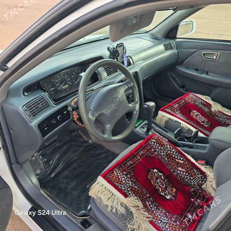 Toyota Camry 2000 - 158 000 TMT - Дашогуз - img 4