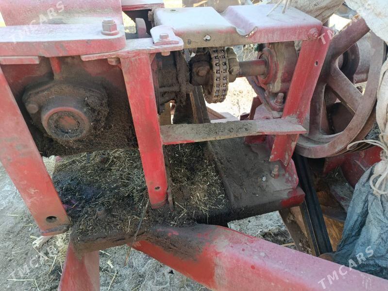 кир мтз - Gurbansoltan Eje - img 6