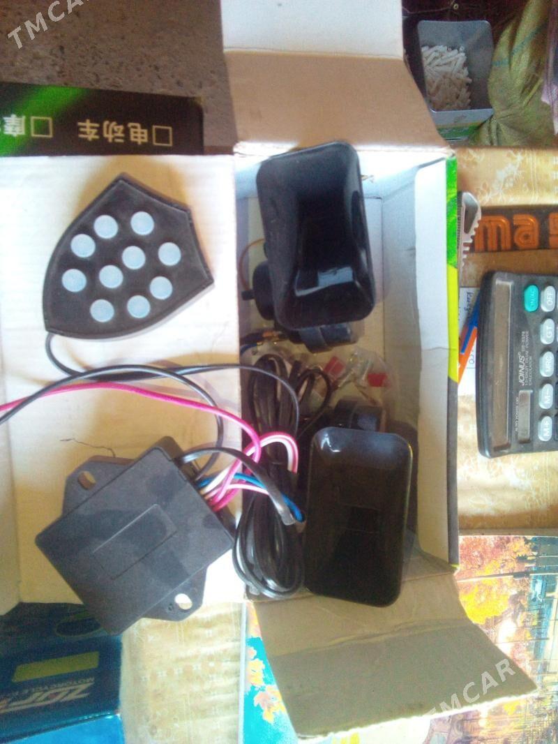 Iž Planeta 4 2005 - 9 000 TMT - Кёнеургенч - img 10