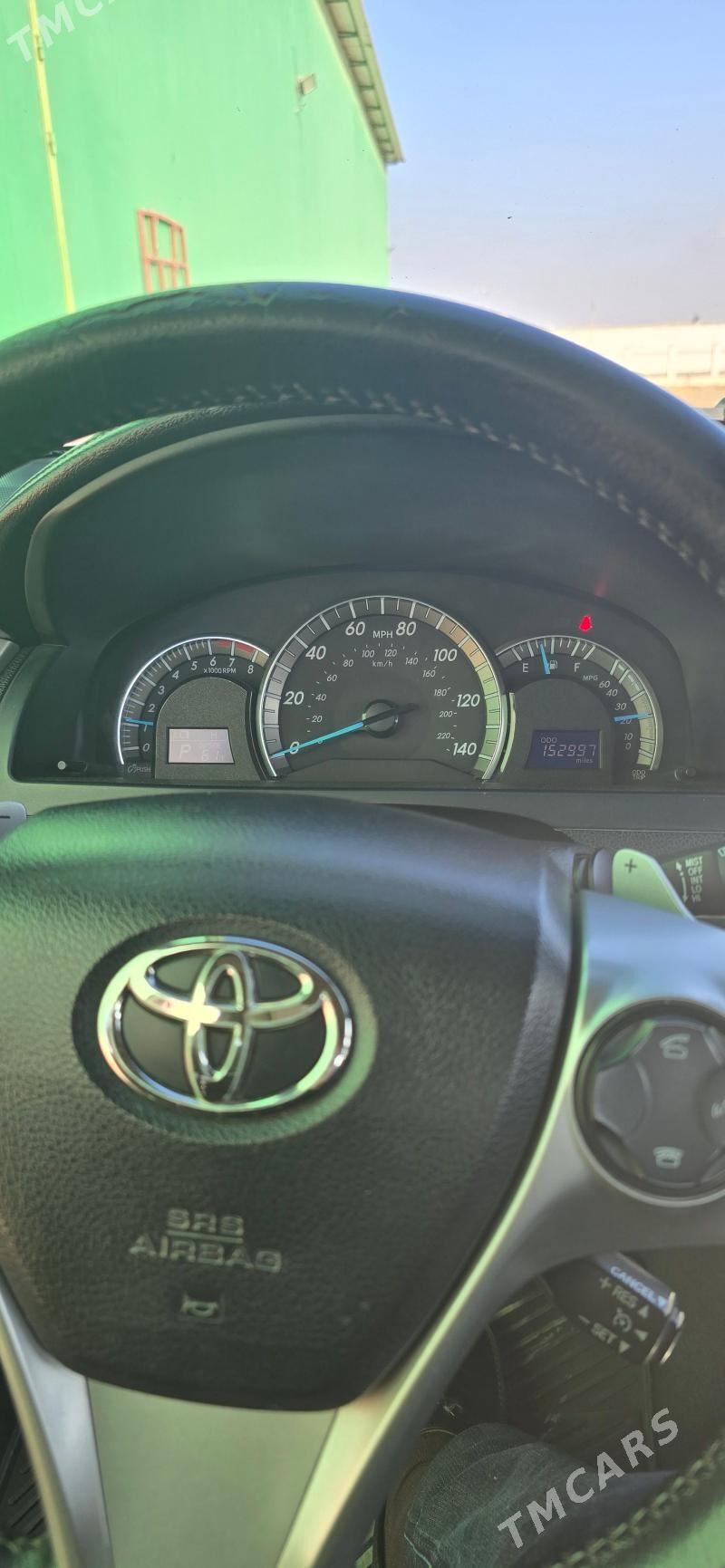 Toyota Camry 2012 - 270 000 TMT - Büzmeýin - img 5