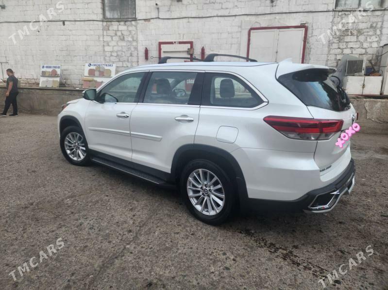 Toyota Highlander 2019 - 470 000 TMT - Dänew - img 6