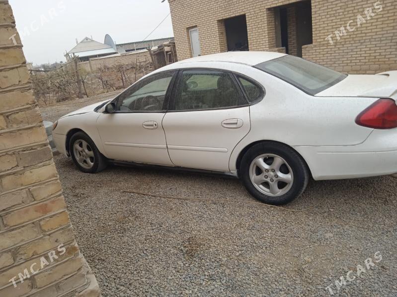 Ford Taurus 2003 - 35 000 TMT - Мургап - img 3