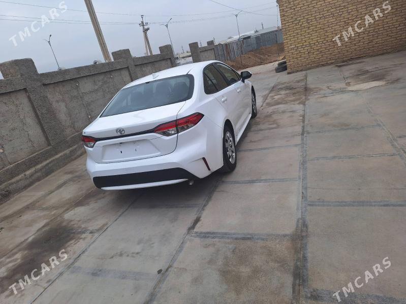 Toyota Corolla 2022 - 240 000 TMT - Мургап - img 4