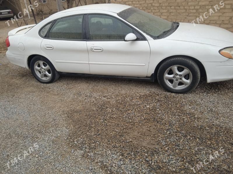 Ford Taurus 2003 - 35 000 TMT - Мургап - img 5