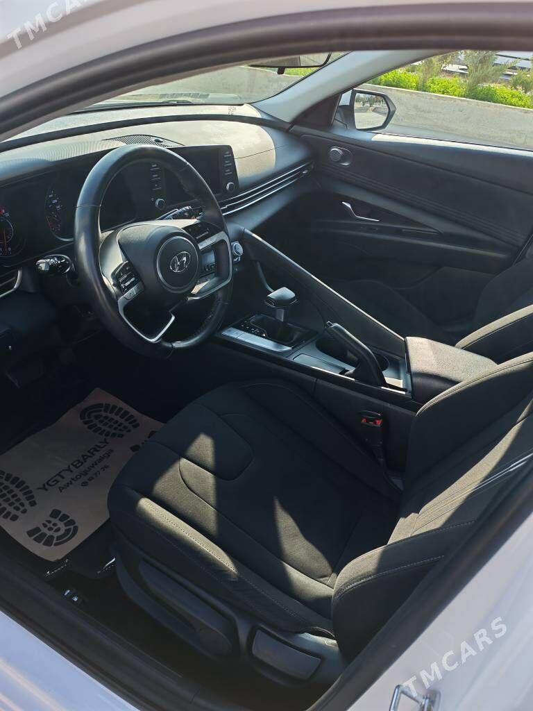 Hyundai Elantra 2021 - 263 000 TMT - Ашхабад - img 4