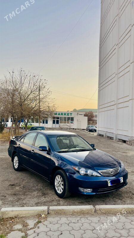 Toyota Camry 2005 - 190 000 TMT - Дашогуз - img 2