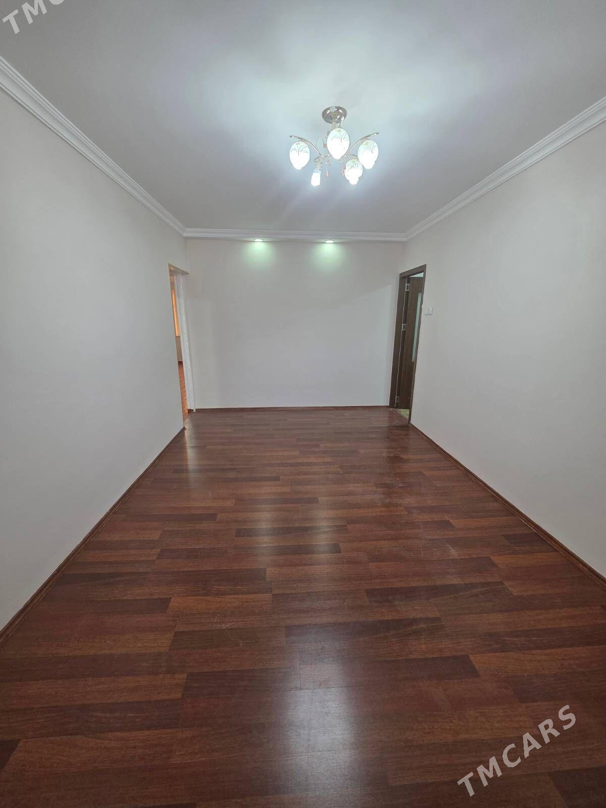 От хозяина. 3 конн кв  в 4 мкр - 4 мкр - img 2