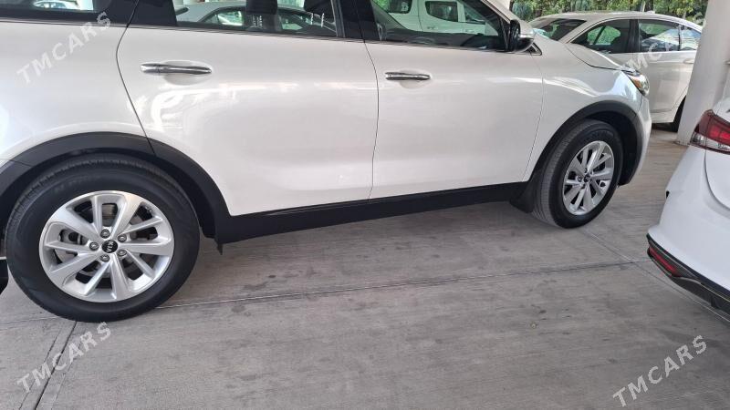 Kia Sorento 2019 - 280 000 TMT - Aşgabat - img 5