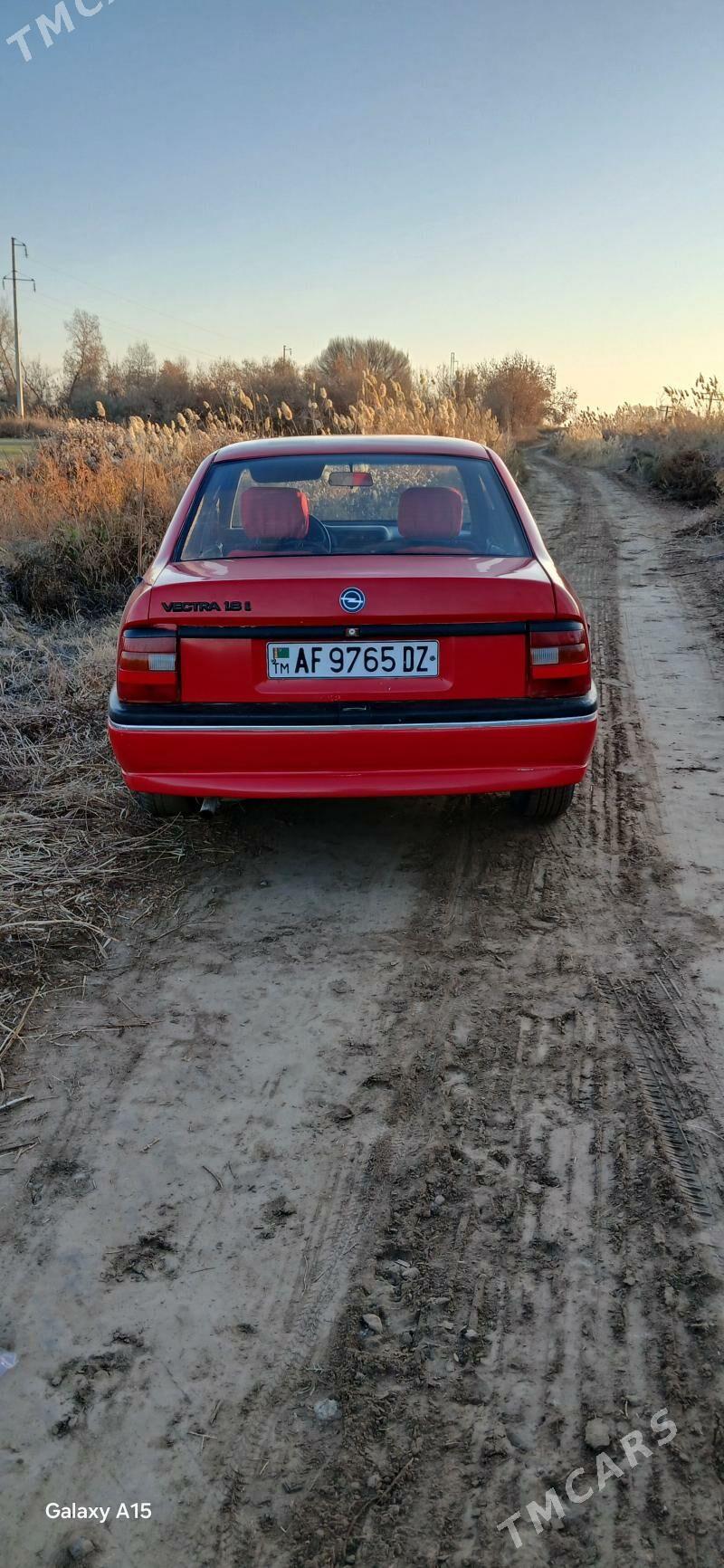 Opel Vectra 1993 - 39 000 TMT - Губадаг - img 3