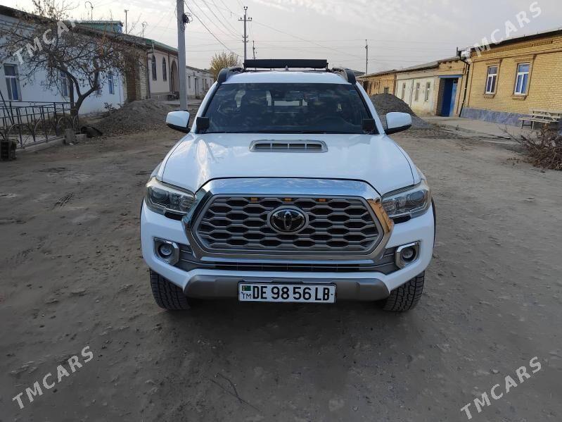 Toyota Tacoma 2019 - 330 000 TMT - Дянев - img 1