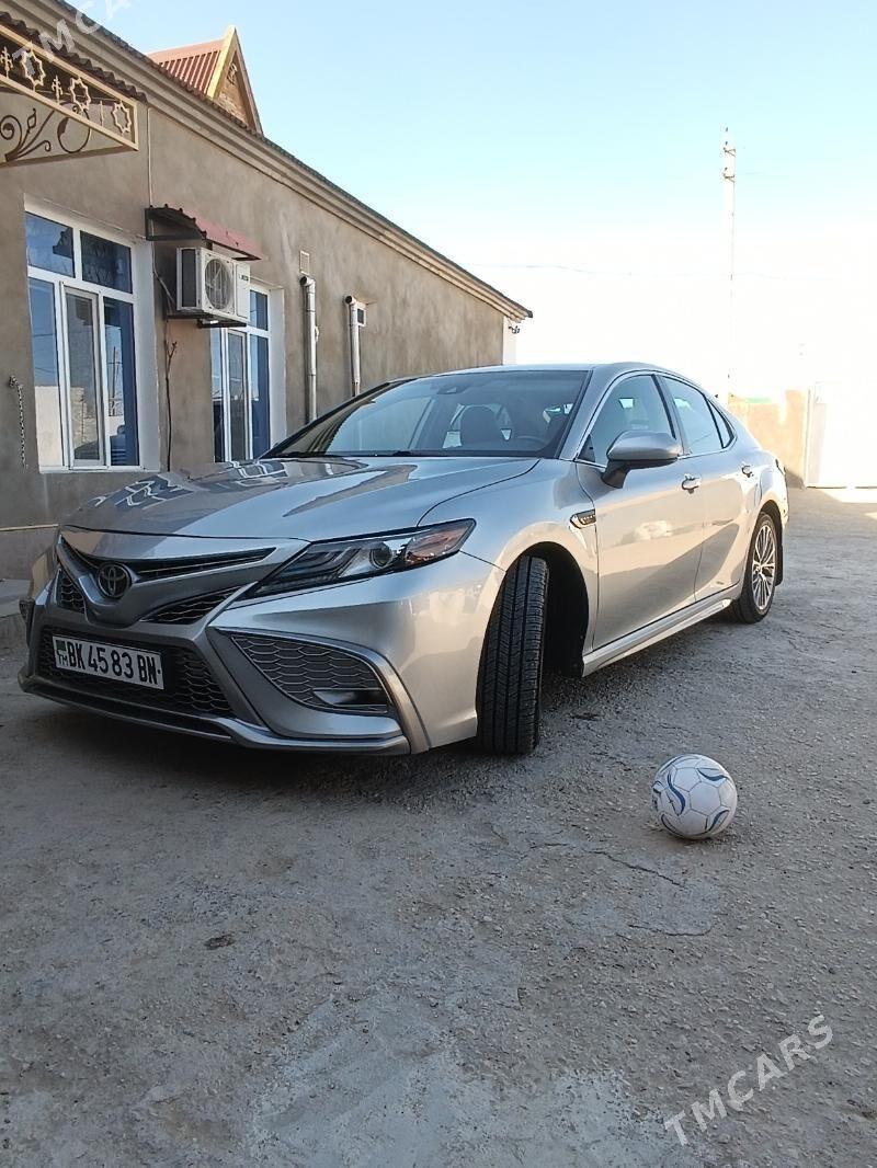 Toyota Camry 2020 - 310 000 TMT - Jebel - img 2