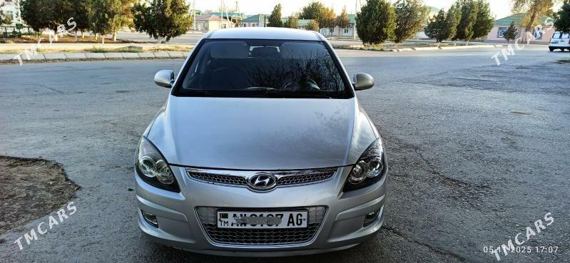 Hyundai I30 2010 - 115 000 TMT - Ашхабад - img 3