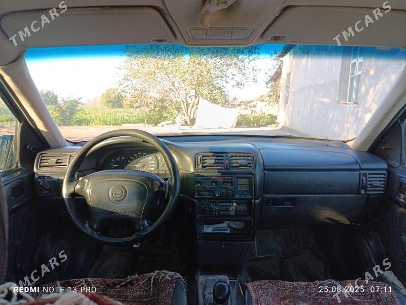 Opel Vectra 1994 - 40 000 TMT - Гурбансолтан Едже - img 5