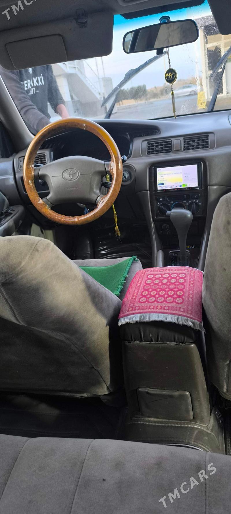 Toyota Camry 2001 - 130 000 TMT - Анев - img 4