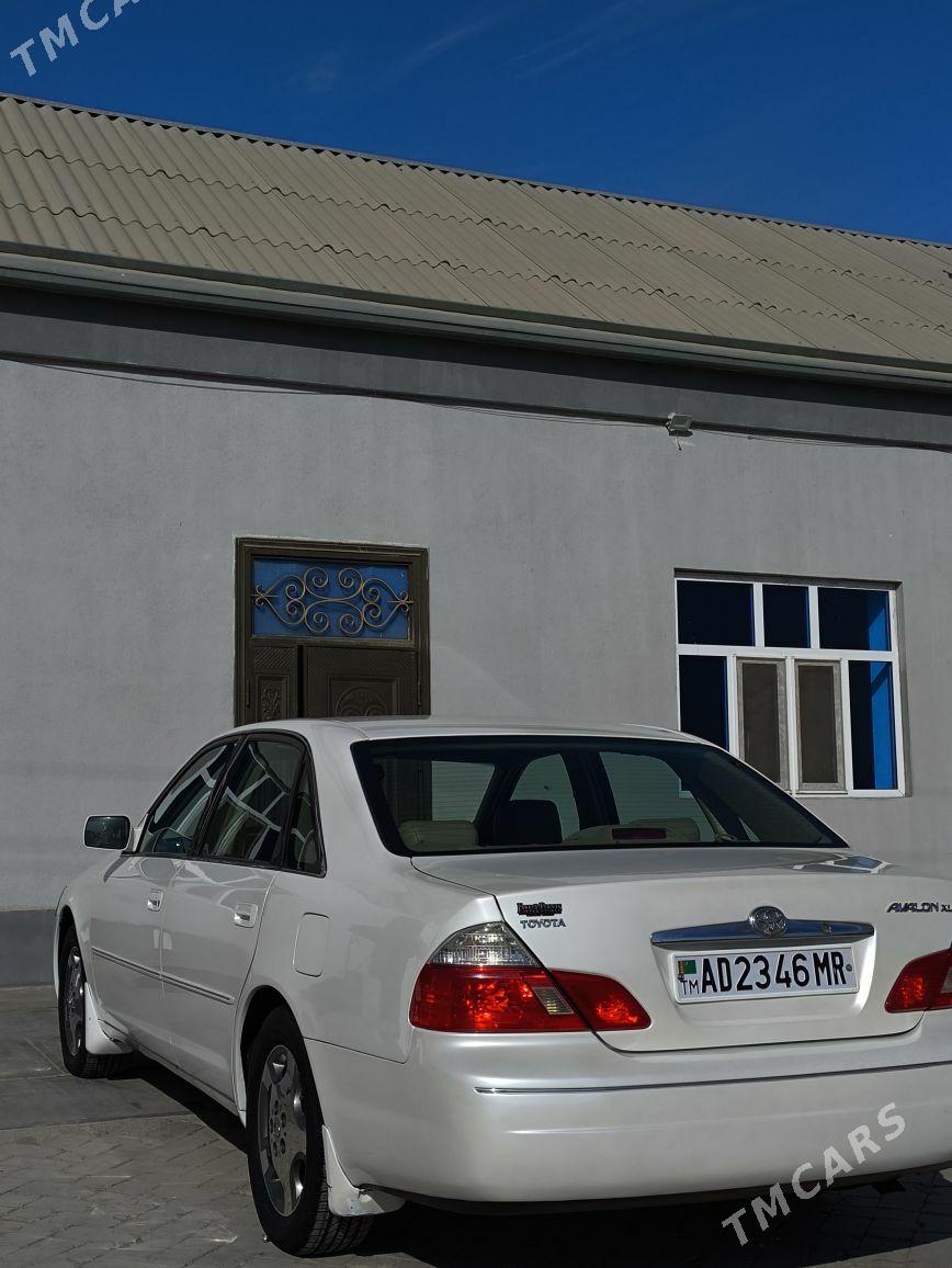 Toyota Avalon 2003 - 210 000 TMT - Байрамали - img 3