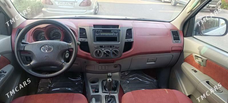 Toyota Hilux 2011 - 360 000 TMT - Мары - img 6