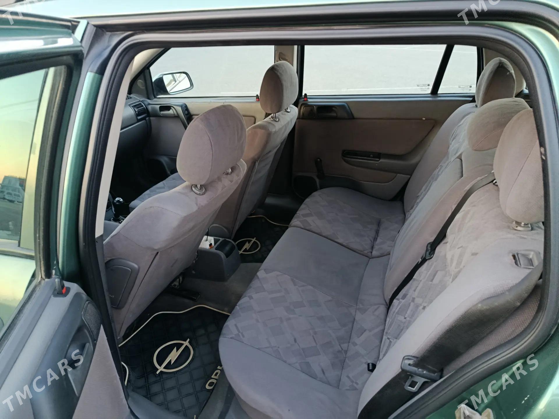 Opel Astra 1998 - 86 000 TMT - Губадаг - img 6