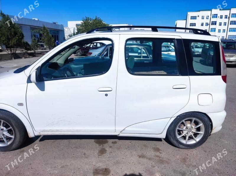Toyota Yaris 2006 - 90 000 TMT - Дашогуз - img 4