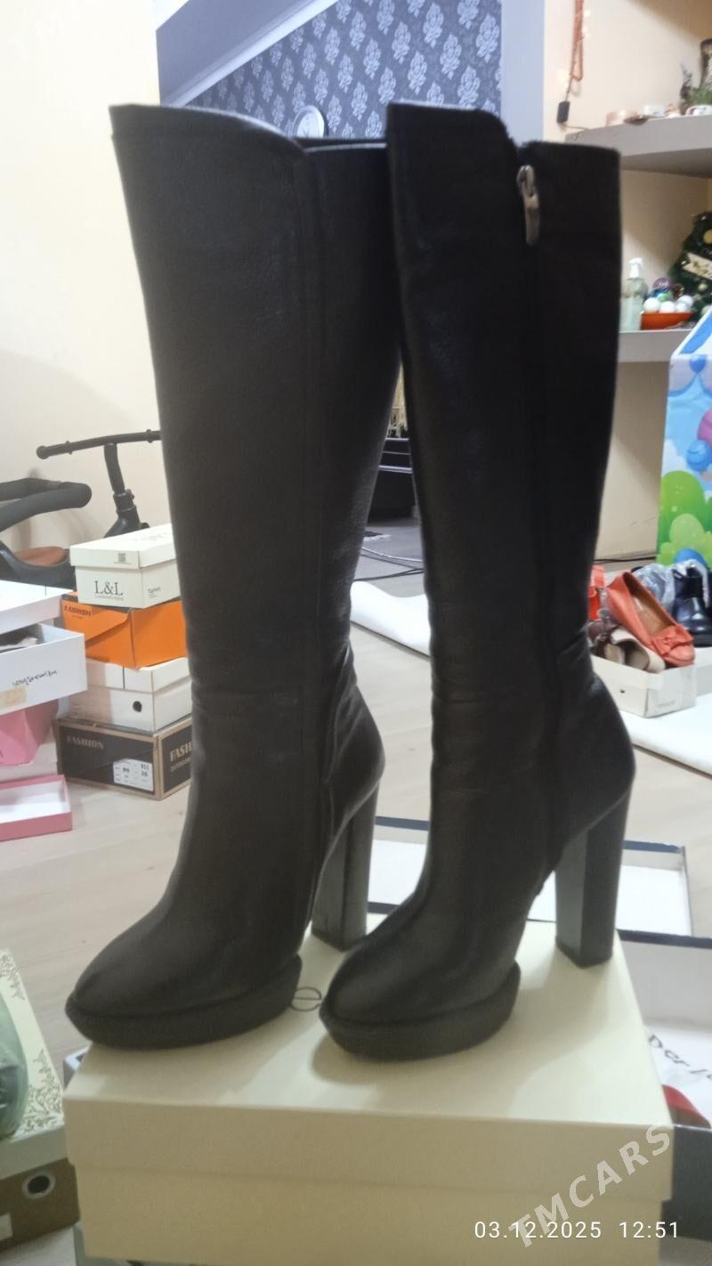 ПРОДАМ САПОГИ КОЖАНЫЕ ВЫСОКИЕ - Türkmenbaşy - img 5