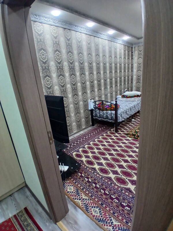 GAUDAN B (2 kom) - Ашхабад - img 1