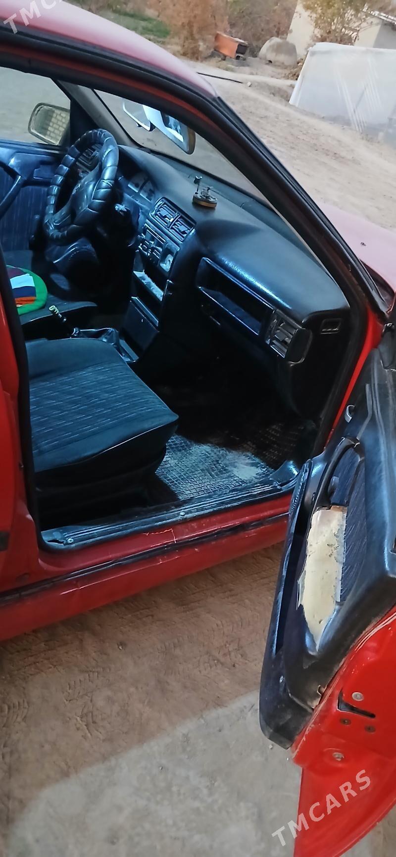 Opel Vectra 1993 - 25 000 TMT - Sakarçäge - img 2