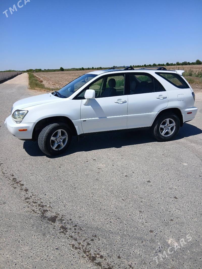 Lexus RX 300 2001 - 190 000 TMT - Сакар - img 5