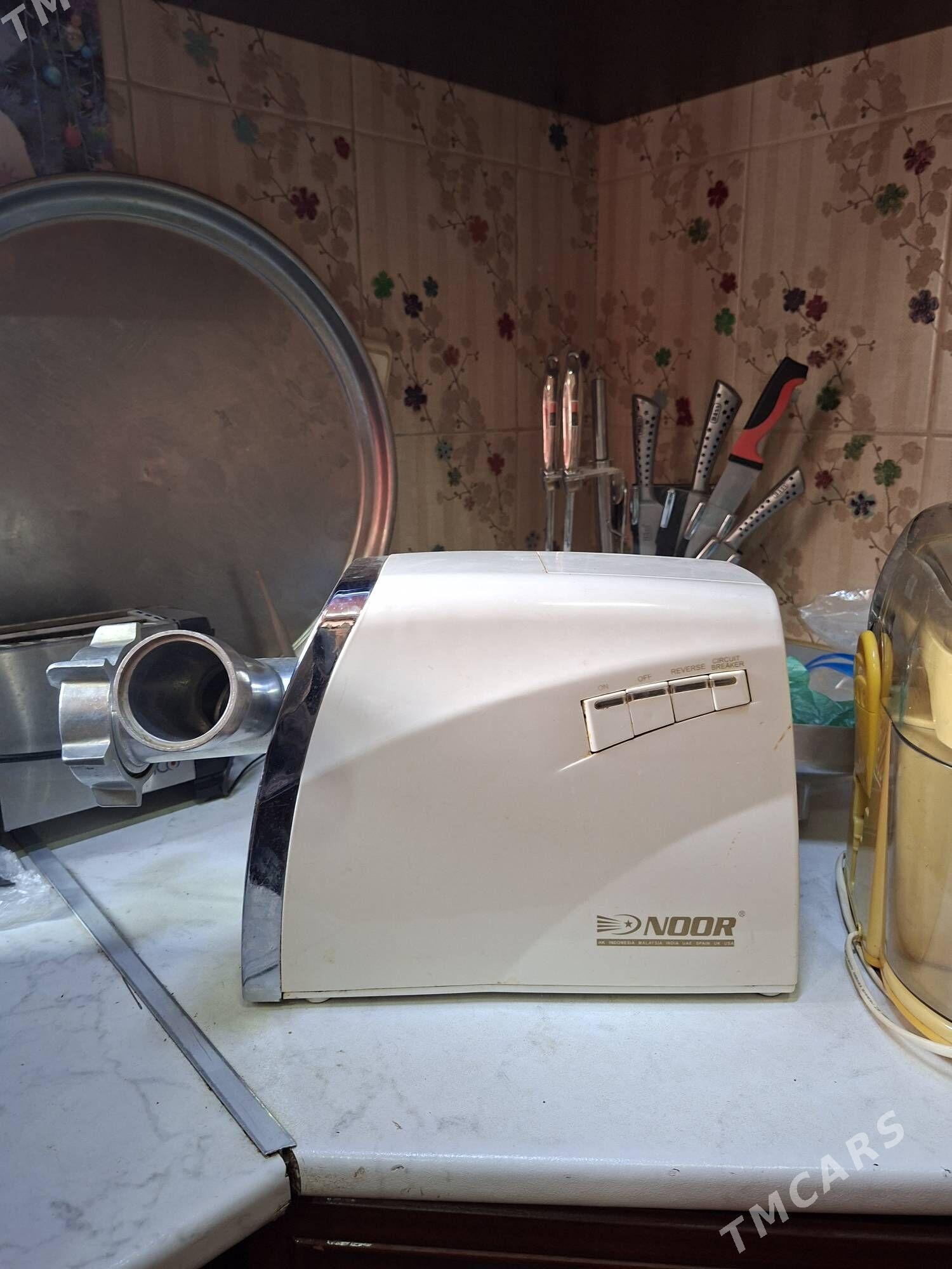 МЯСОРУБКА - Büzmeýin GRES - img 1