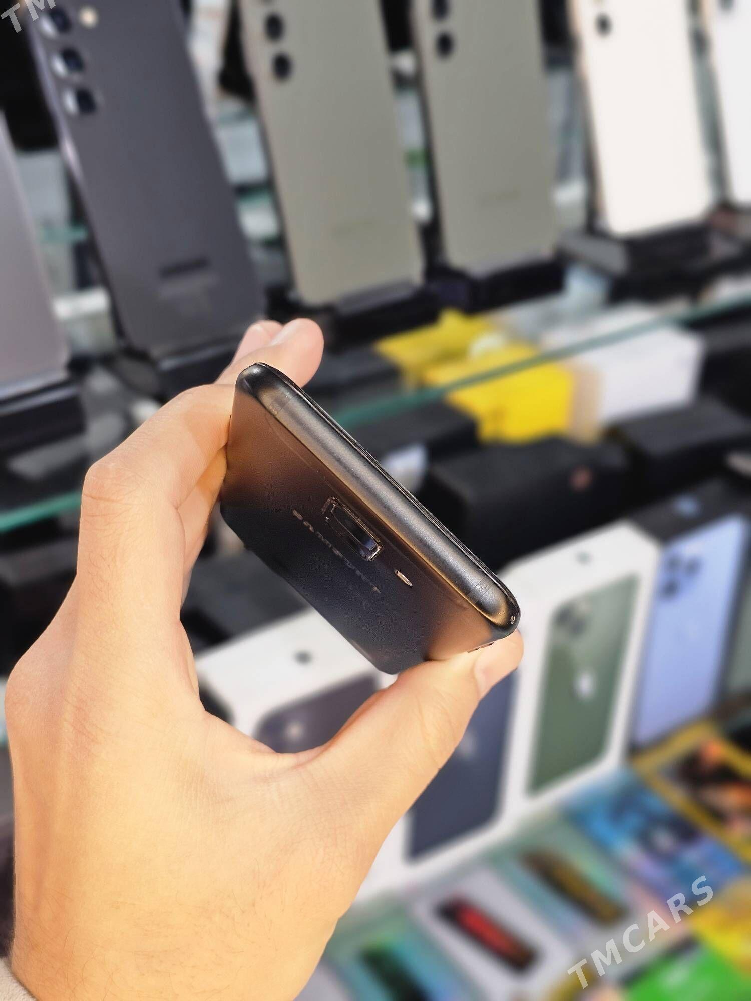 Samsung A6 - Мары - img 5