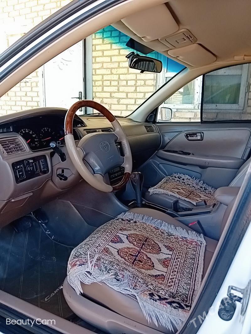 Toyota Camry 2000 - 140 000 TMT - Мары - img 8