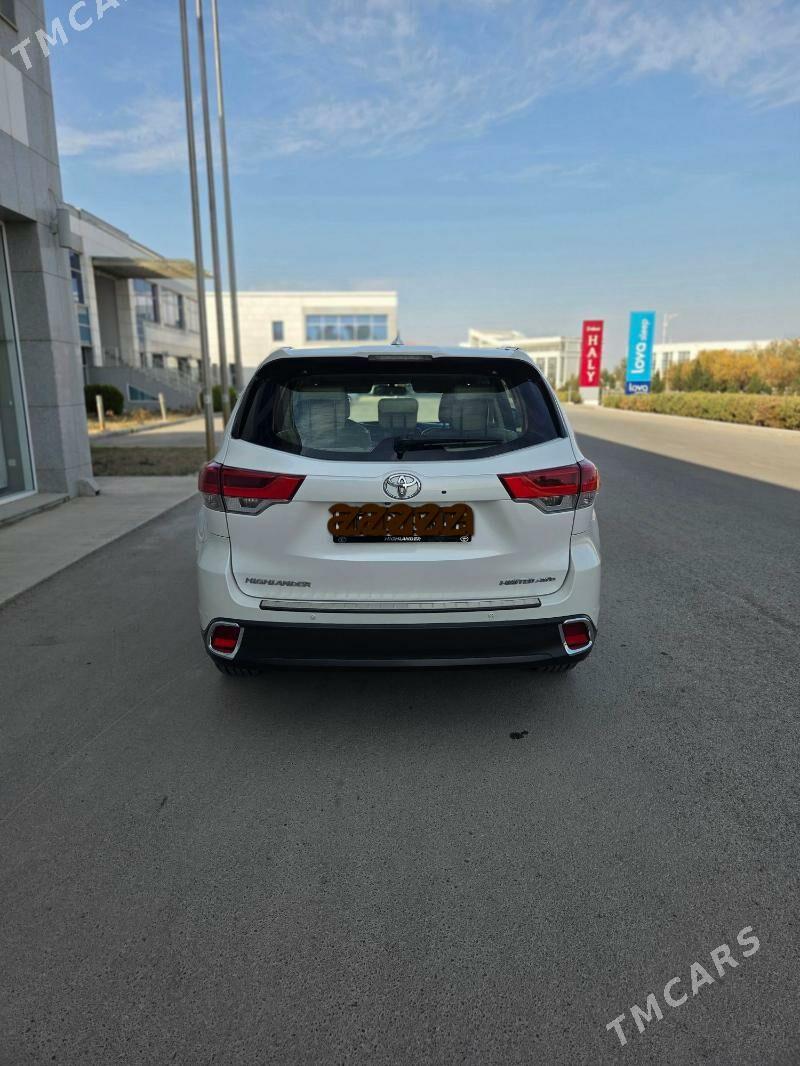 Toyota Highlander 2016 - 510 000 TMT - ул. Подвойского (Битарап Туркменистан шаёлы) - img 8