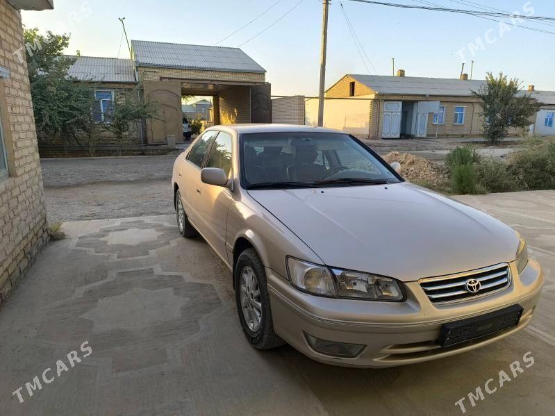 Toyota Camry 2000 - 142 000 TMT - Туркменабат - img 3