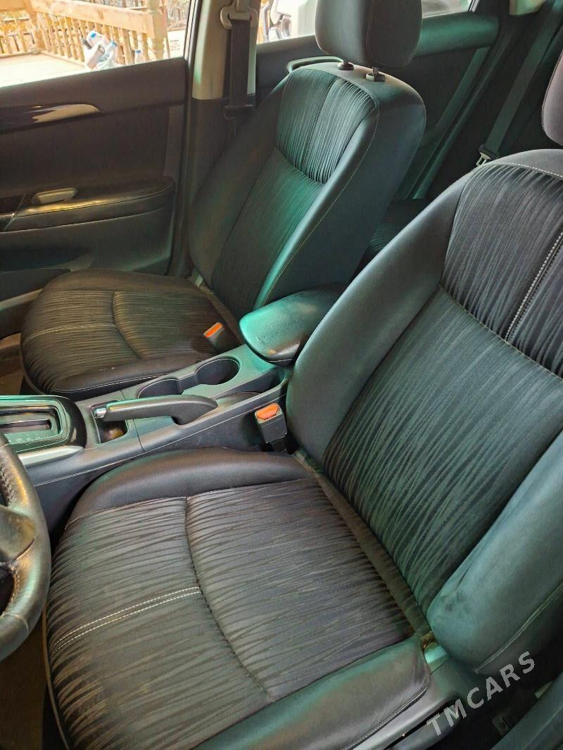 Nissan Sentra 2017 - 150 000 TMT - Дашогуз - img 6