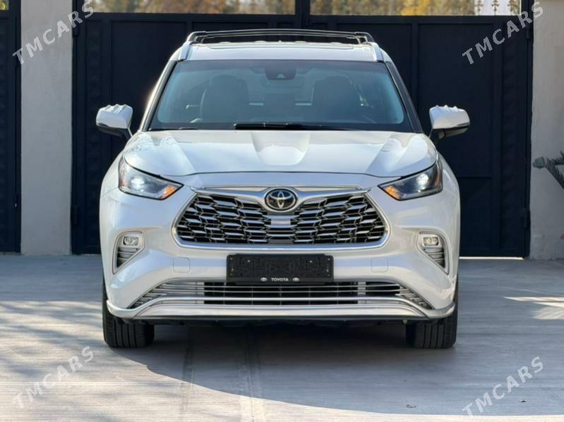 Toyota Highlander 2021 - 570 000 TMT - Ашхабад - img 2