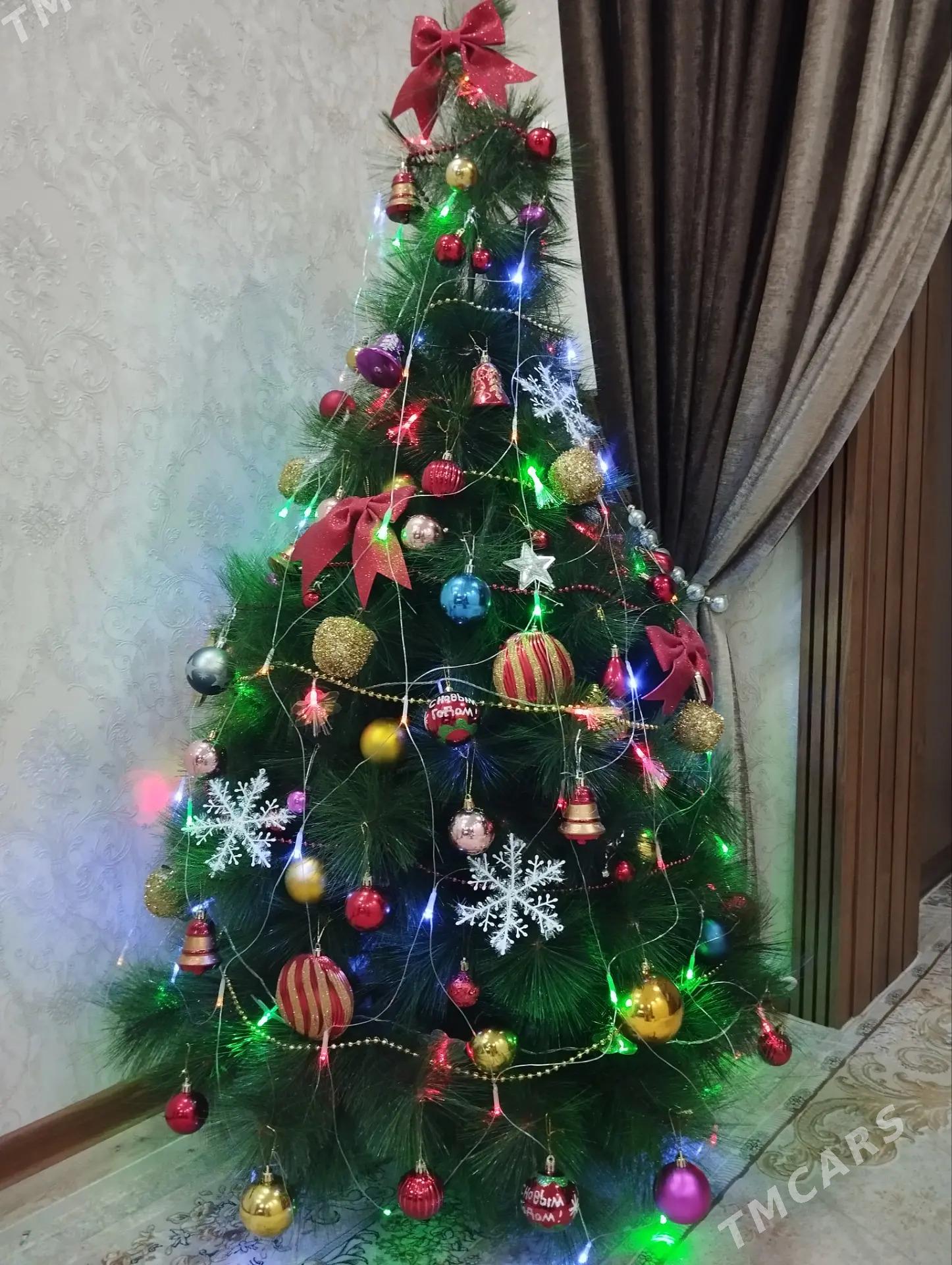 Ёлка - Mary - img 2