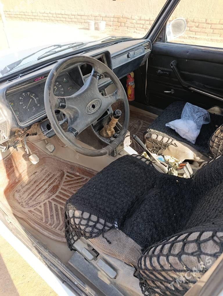 Lada 2107 1998 - 20 000 TMT - Гурбансолтан Едже - img 4