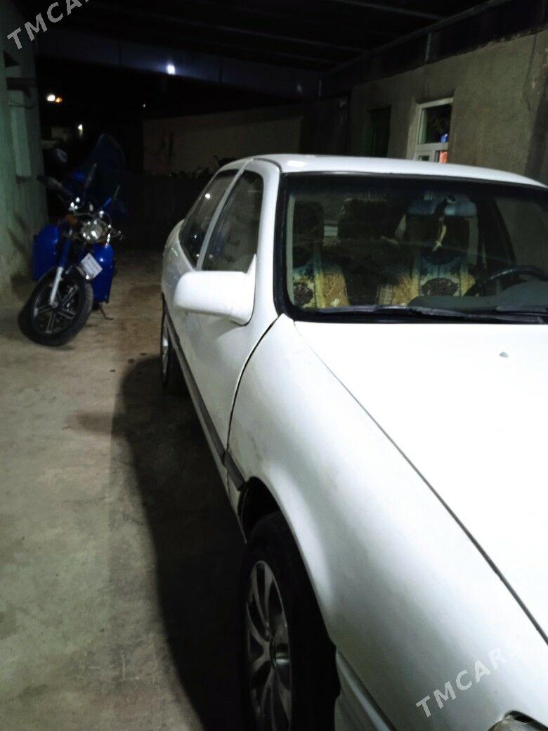 Opel Vectra 1993 - 28 000 TMT - Bäherden - img 4