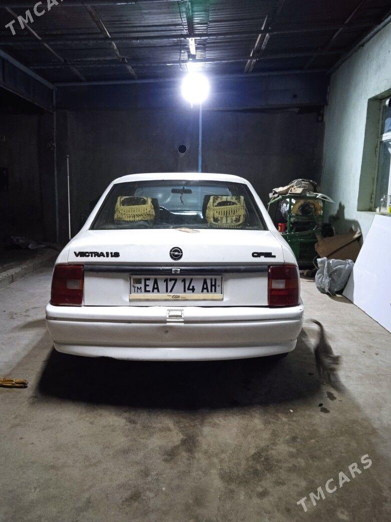 Opel Vectra 1993 - 28 000 TMT - Bäherden - img 2