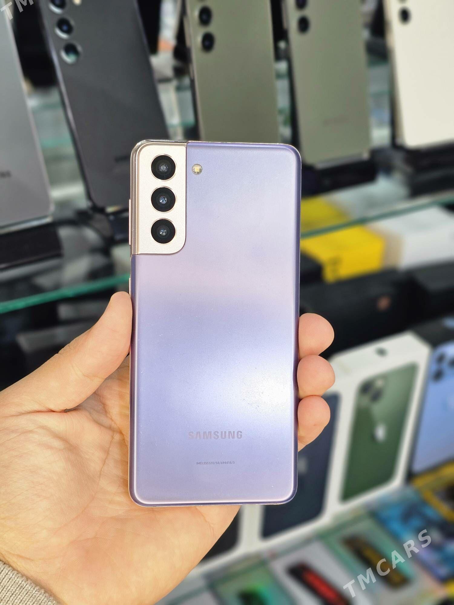 Samsung S21 - Mary - img 2