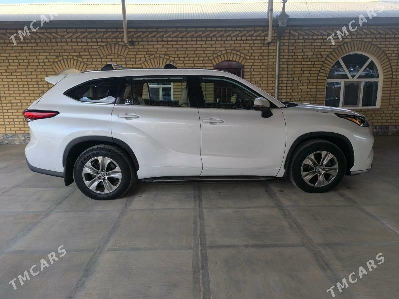 Toyota Highlander 2020 - 480 000 TMT - Векильбазар - img 2