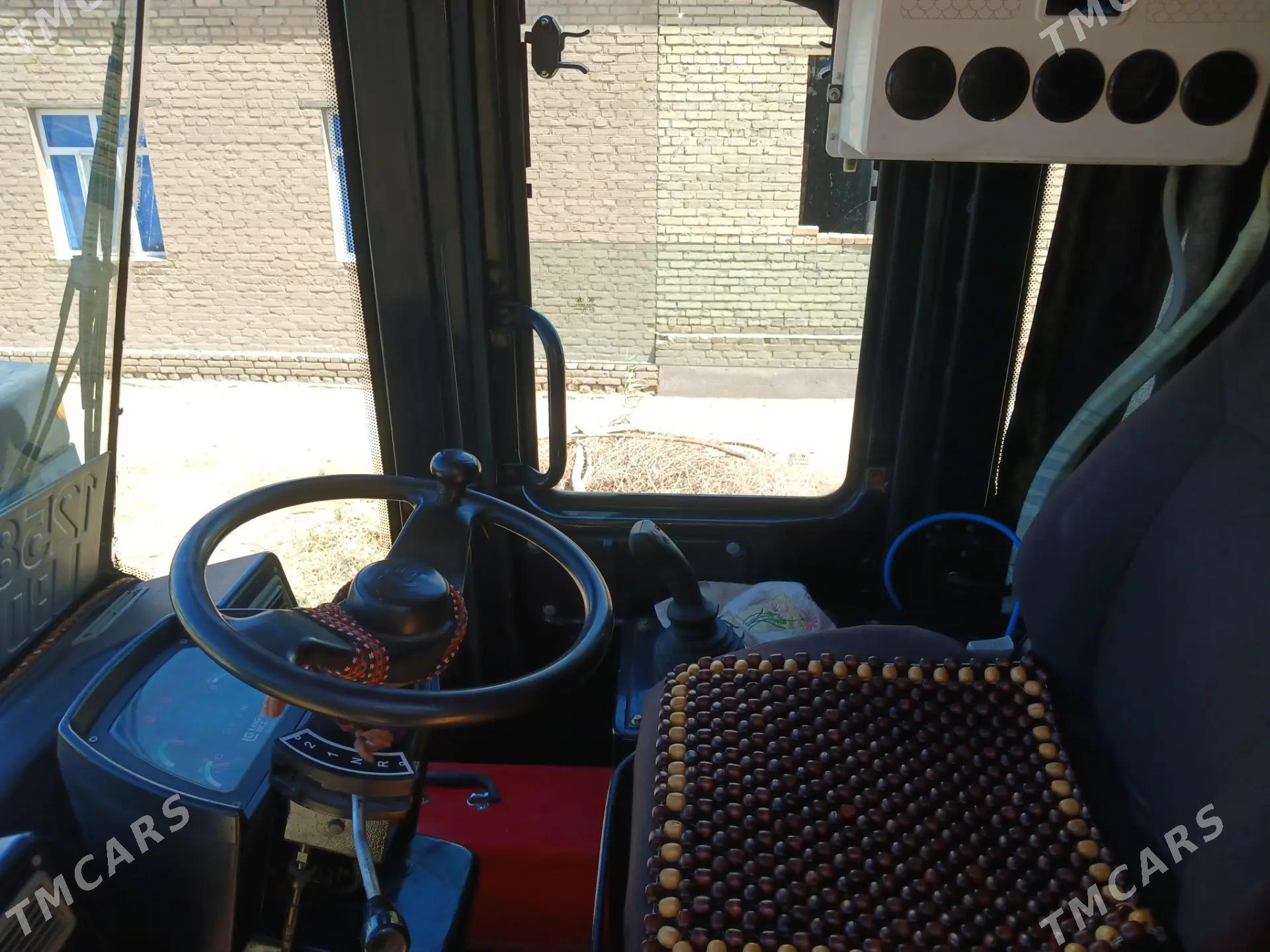 XCMG LW300F 2020 - 450 000 TMT - Гарабекевюл - img 3