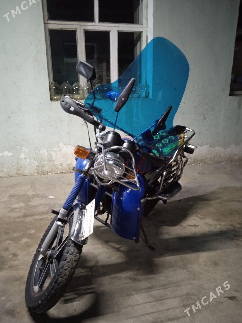 Fekon FK150-8G 2015 - 18 000 TMT - Бахарден - img 4