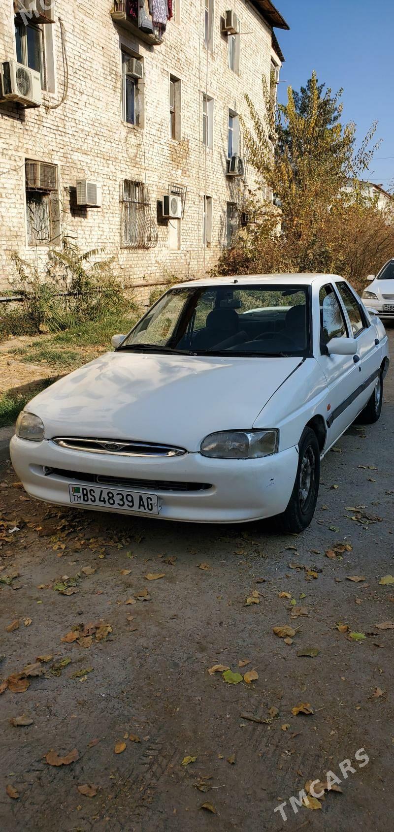 Ford Escort 1998 - 16 000 TMT - 6 mkr - img 3