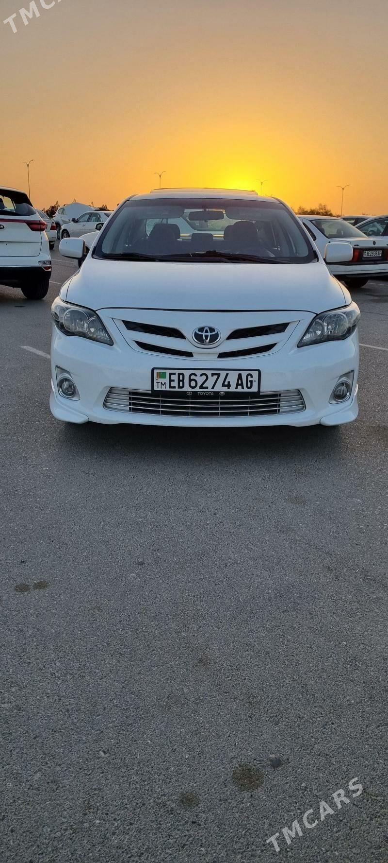 Toyota Corolla 2013 - 172 000 TMT - Ашхабад - img 6