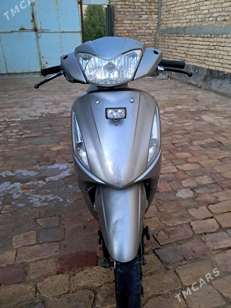 skuyter - Dänew - img 1