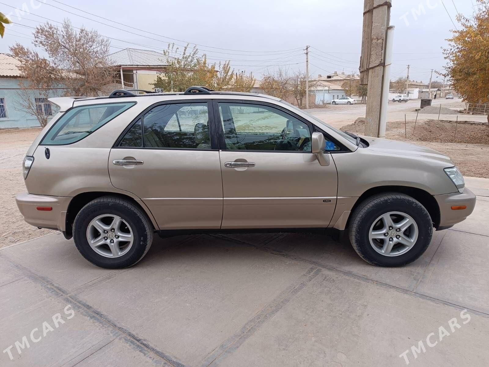 Lexus RX 300 2002 - 216 000 TMT - Теджен - img 4