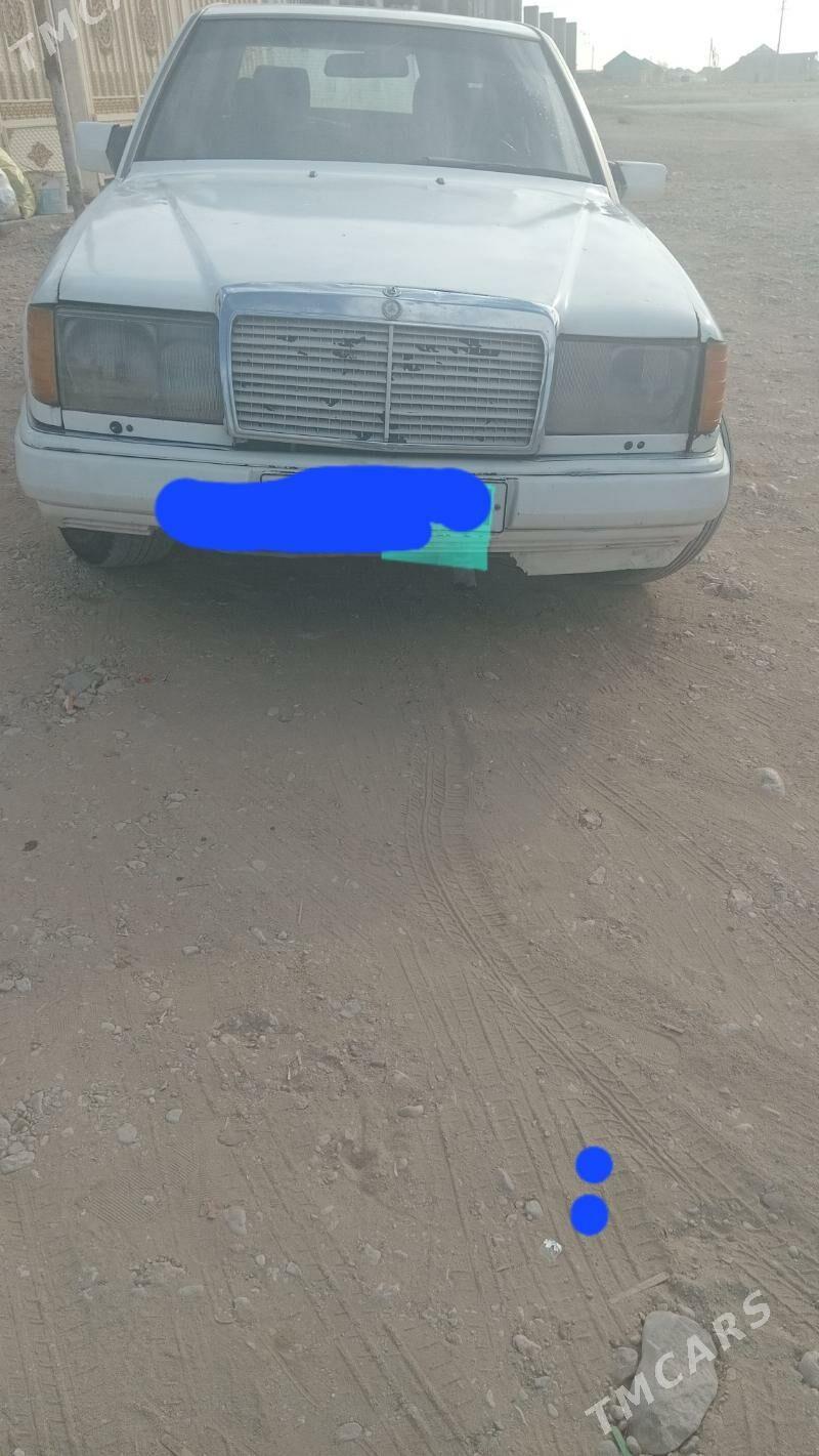 Mercedes-Benz W126 1990 - 35 000 TMT - Балканабат - img 2