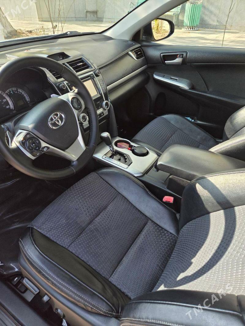 Toyota Camry 2014 - 235 000 TMT - Ашхабад - img 3