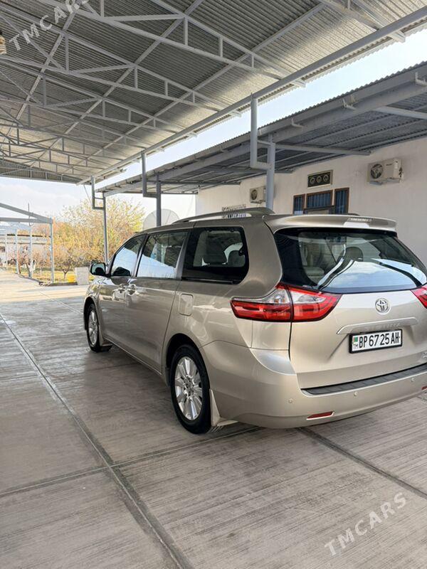 Toyota Sienna 2017 - 370 000 TMT - Гёкдепе - img 2