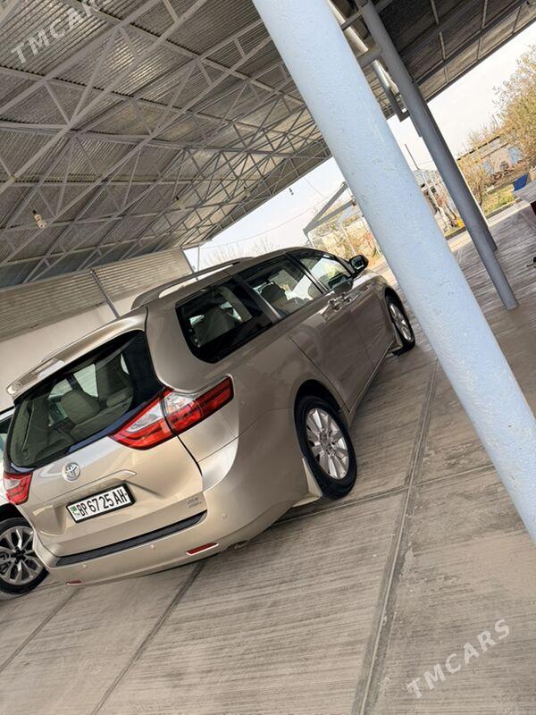 Toyota Sienna 2017 - 370 000 TMT - Гёкдепе - img 3
