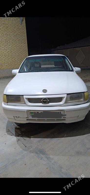 Opel Vectra 1991 - 38 000 TMT - Серахс - img 3
